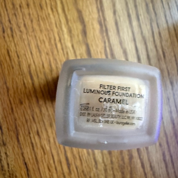 Laura Geller Filter First Luminous Foundation - BUNDLE 
With corrector. Carmel - Picture 3 of 7